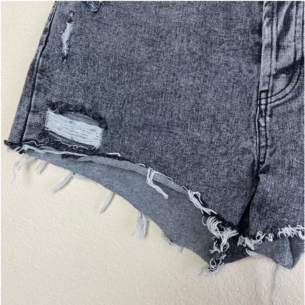 Wild Fable Highest Rise Cut Off Button Fly Jean Shorts Gray Size 14 - Picture 4 of 15
